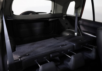 Подержанный автомобиль Suzuki Grand Vitara 2010 года (23 фото)