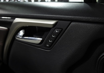 Подержанный автомобиль Lexus RX 2021 года (25 фото)