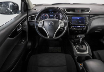 Подержанный автомобиль Nissan Qashqai 2014 года (12 фото)