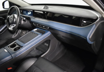 Подержанный автомобиль Voyah Free 2023 года (14 фото)