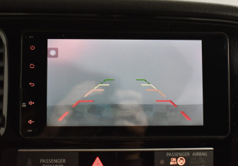 Подержанный автомобиль Mitsubishi Outlander 2018 года (14 фото)