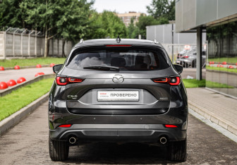 Подержанный автомобиль Mazda CX-5 2024 года (7 фото)