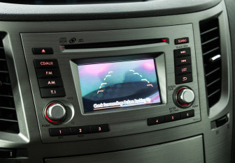Подержанный автомобиль Subaru Outback Wagon 2011 года (15 фото)