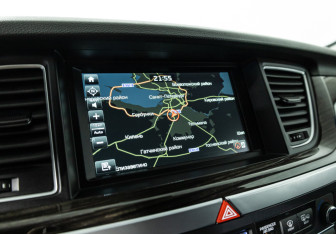 Подержанный автомобиль Hyundai Genesis 2015 года (19 фото)