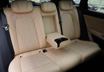 Подержанный автомобиль Voyah Free 2023 года (36 фото)