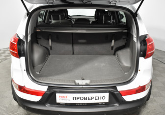 Подержанный автомобиль Kia Sportage 2011 года (21 фото)