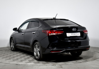 Подержанный автомобиль Hyundai Solaris Sedan 2020 года (7 фото)
