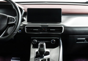 Подержанный автомобиль Geely Coolray 2021 года (14 фото)