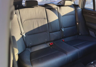 Подержанный автомобиль BMW X4 2015 года (31 фото)