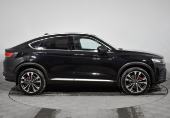 Подержанный автомобиль Geely Tugella 2021 года (4 фото)