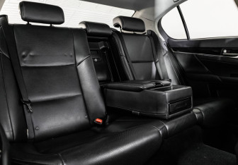 Подержанный автомобиль Lexus GS 2013 года (22 фото)