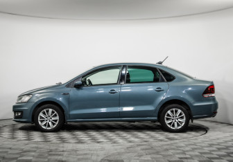 Подержанный автомобиль Volkswagen Polo Sedan 2019 года (8 фото)