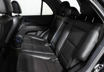 Подержанный автомобиль Kia Sorento 2008 года (9 фото)