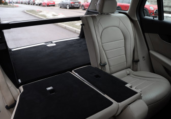 Подержанный автомобиль Mercedes-Benz GLC Coupe 2018 года (27 фото)