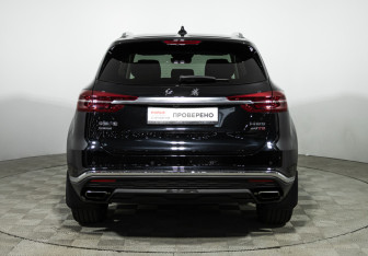 Подержанный автомобиль Hongqi HS5 2024 года (6 фото)