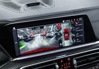Подержанный автомобиль BMW X6 M 2021 года (38 фото)