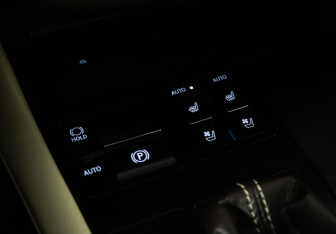 Подержанный автомобиль Lexus RX 2016 года (19 фото)