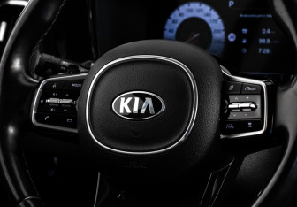 Подержанный автомобиль Kia Sorento 2020 года (12 фото)