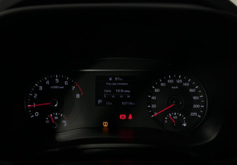 Подержанный автомобиль Kia Soul 2021 года (10 фото)