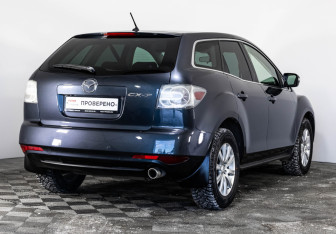 Подержанный автомобиль Mazda CX-7 2011 года (5 фото)