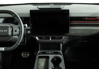 Подержанный автомобиль Jetour Dashing 2023 года (14 фото)