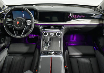 Подержанный автомобиль Hongqi H9 2023 года (15 фото)