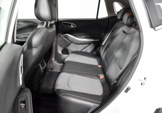 Новый Москвич 3 2025 (11 фото)