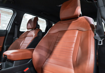 Подержанный автомобиль Kia Sportage 2024 года (16 фото)