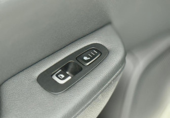 Подержанный автомобиль Kia Stinger 2018 года (21 фото)