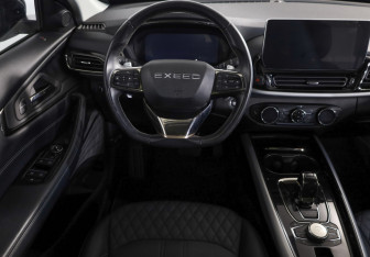 Подержанный автомобиль Exeed TXL 2021 года (10 фото)