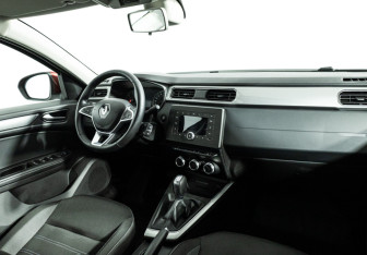 Подержанный автомобиль Renault Arkana 2021 года (9 фото)