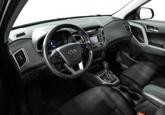 Подержанный автомобиль Hyundai Creta 2016 года (11 фото)