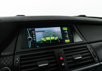 Подержанный автомобиль BMW X6 2014 года (17 фото)