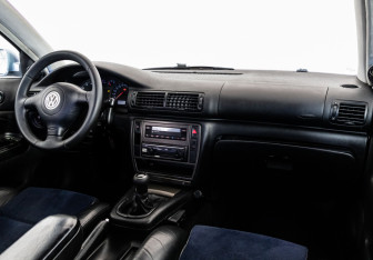 Подержанный автомобиль Volkswagen Passat Sedan 1998 года (9 фото)
