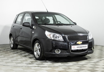 Подержанный автомобиль Chevrolet Aveo Hatchback 2008 года (3 фото)