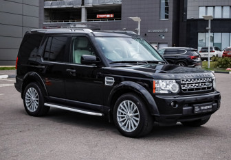Подержанный автомобиль Land Rover Discovery 2012 года (4 фото)
