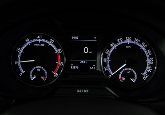 Подержанный автомобиль Skoda Octavia Liftback 2020 года (12 фото)