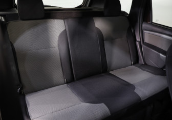 Подержанный автомобиль Renault Duster 2016 года (18 фото)