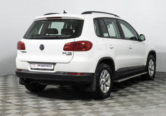 Подержанный автомобиль Volkswagen Tiguan 2013 года (5 фото)