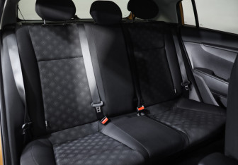 Подержанный автомобиль Kia Rio Hatchback 2018 года (23 фото)