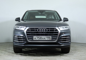 Подержанный автомобиль Audi Q5 2017 года (2 фото)