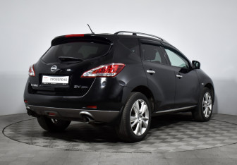 Подержанный автомобиль Nissan Murano Suv 2015 года (5 фото)