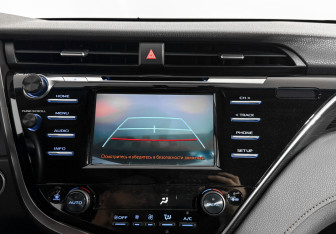Подержанный автомобиль Toyota Camry Sedan 2019 года (17 фото)