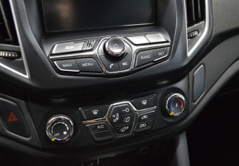 Подержанный автомобиль Chery Tiggo 5 2015 года (15 фото)