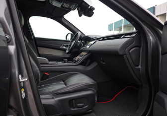 Подержанный автомобиль Land Rover Range Rover Velar 2019 года (29 фото)