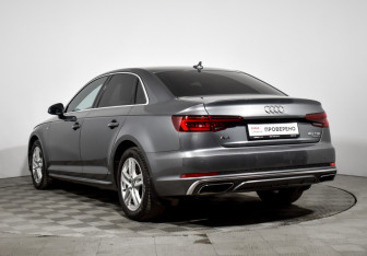 Подержанный автомобиль Audi A4 Sedan 2018 года (7 фото)