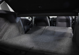 Подержанный автомобиль Volkswagen Golf Hatchback 2011 года (23 фото)