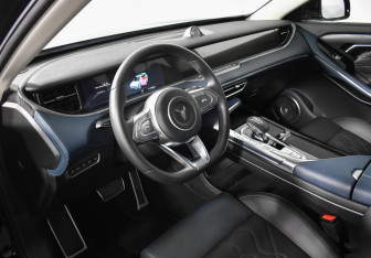 Подержанный автомобиль Voyah Free 2023 года (9 фото)