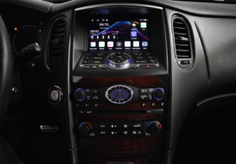 Подержанный автомобиль Infiniti EX 2012 года (15 фото)