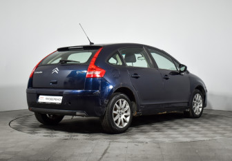 Подержанный автомобиль Citroen C4 Hatchback 2009 года (5 фото)